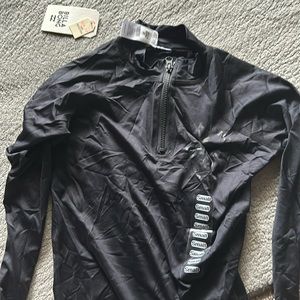 Black billabong surf shirt long sleeved